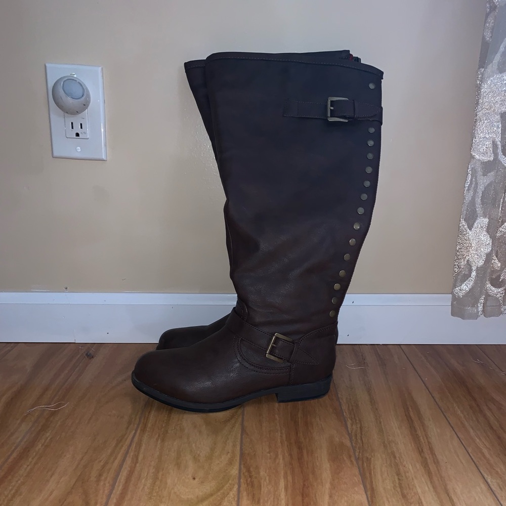 Journee Collection Leather Boots